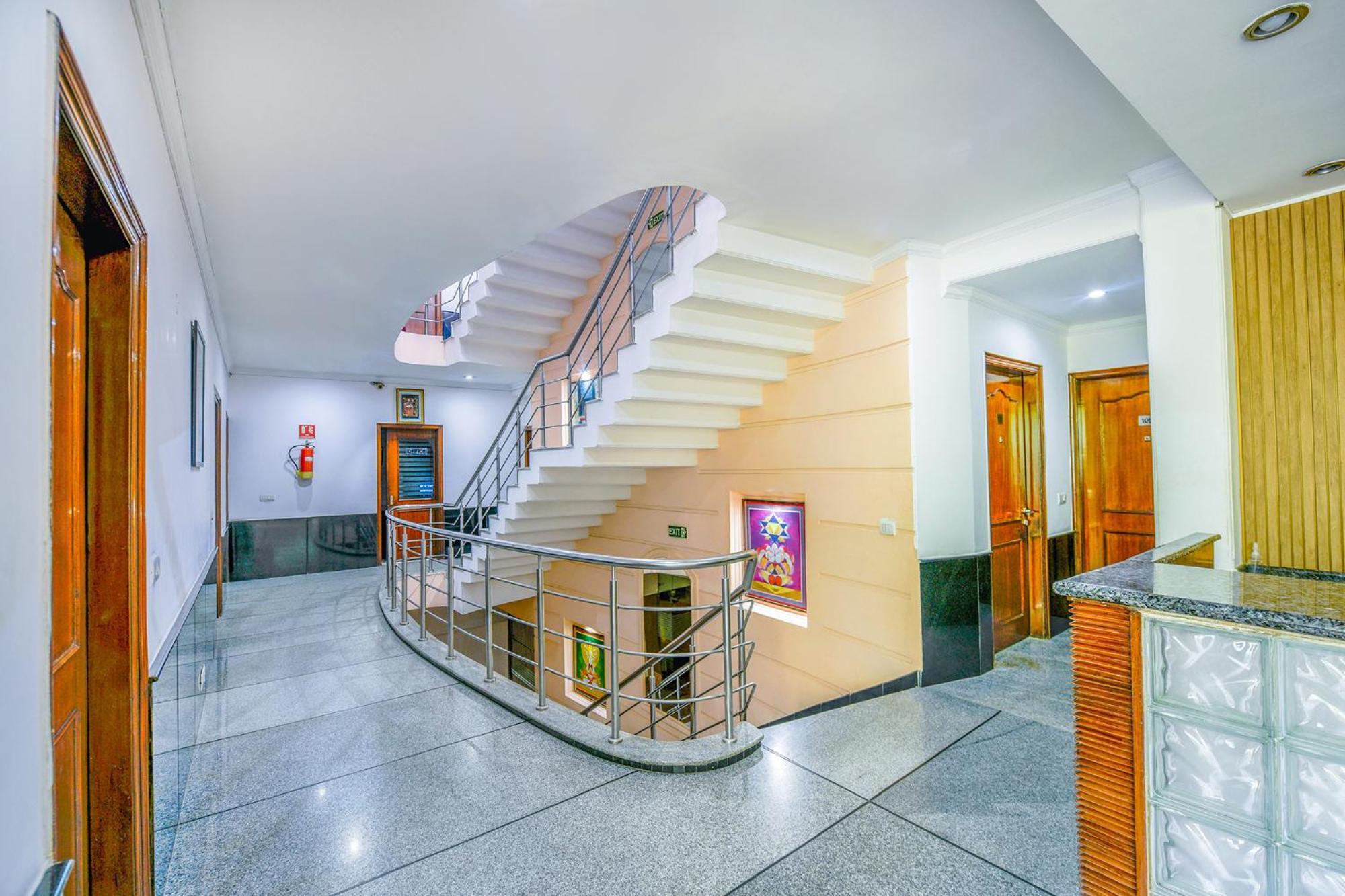 Hotel Exotica Leisure Valley, غورغاون المظهر الخارجي الصورة